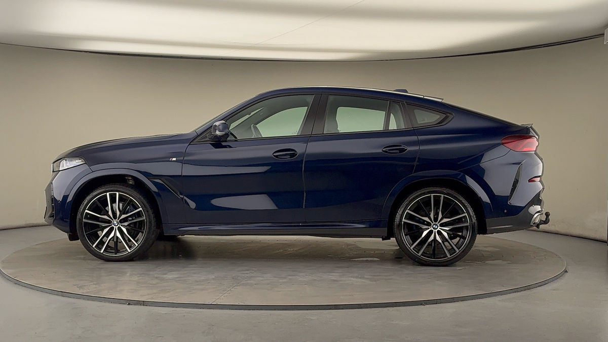 More views of BMW X6