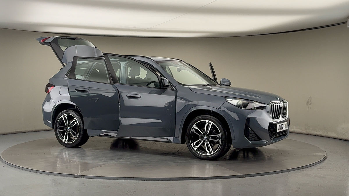 More views of BMW X1