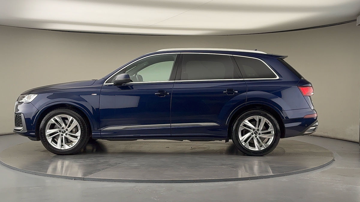 Audi Q7 Image 15