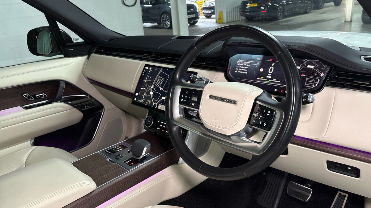 Land Rover Range Rover Image 5