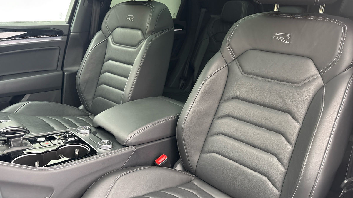 Volkswagen Touareg Image 7