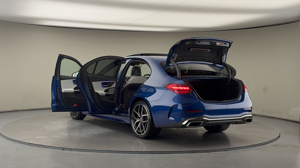 Mercedes-Benz C Class Image 23