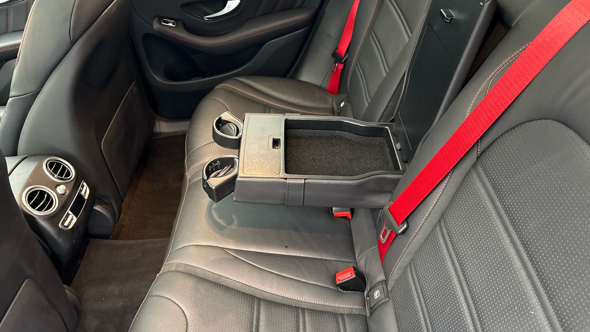 Mercedes-Benz GLC Image 9