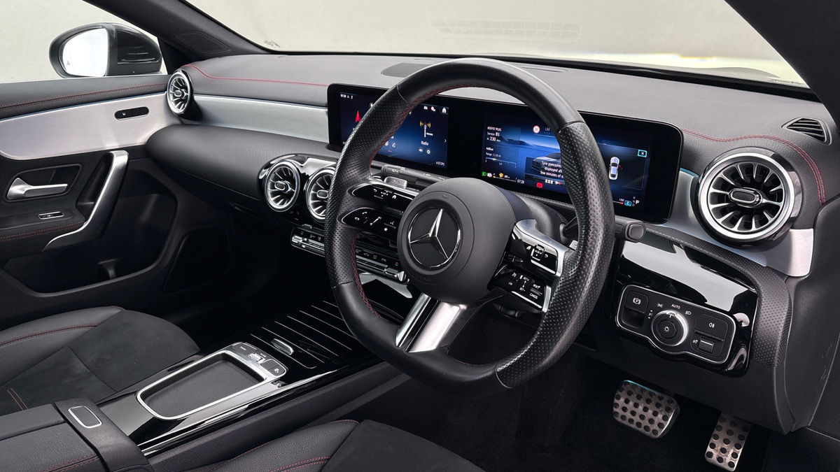 Mercedes-Benz CLA Image 5