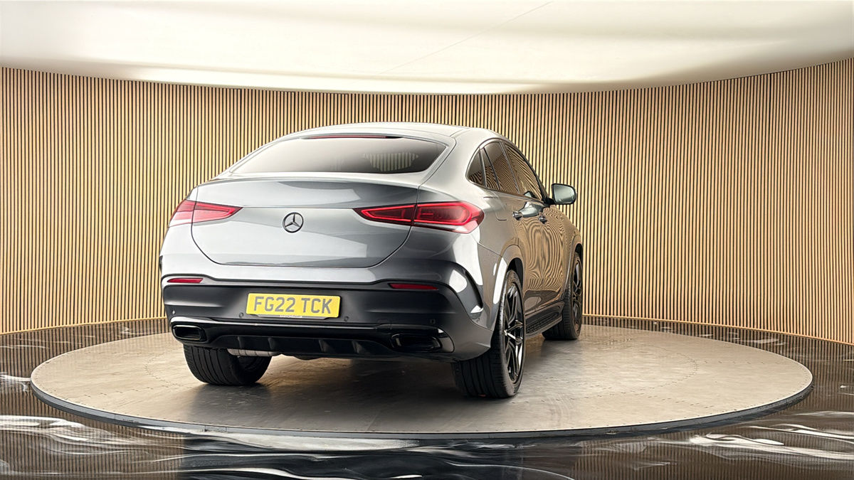 More views of Mercedes-Benz GLE