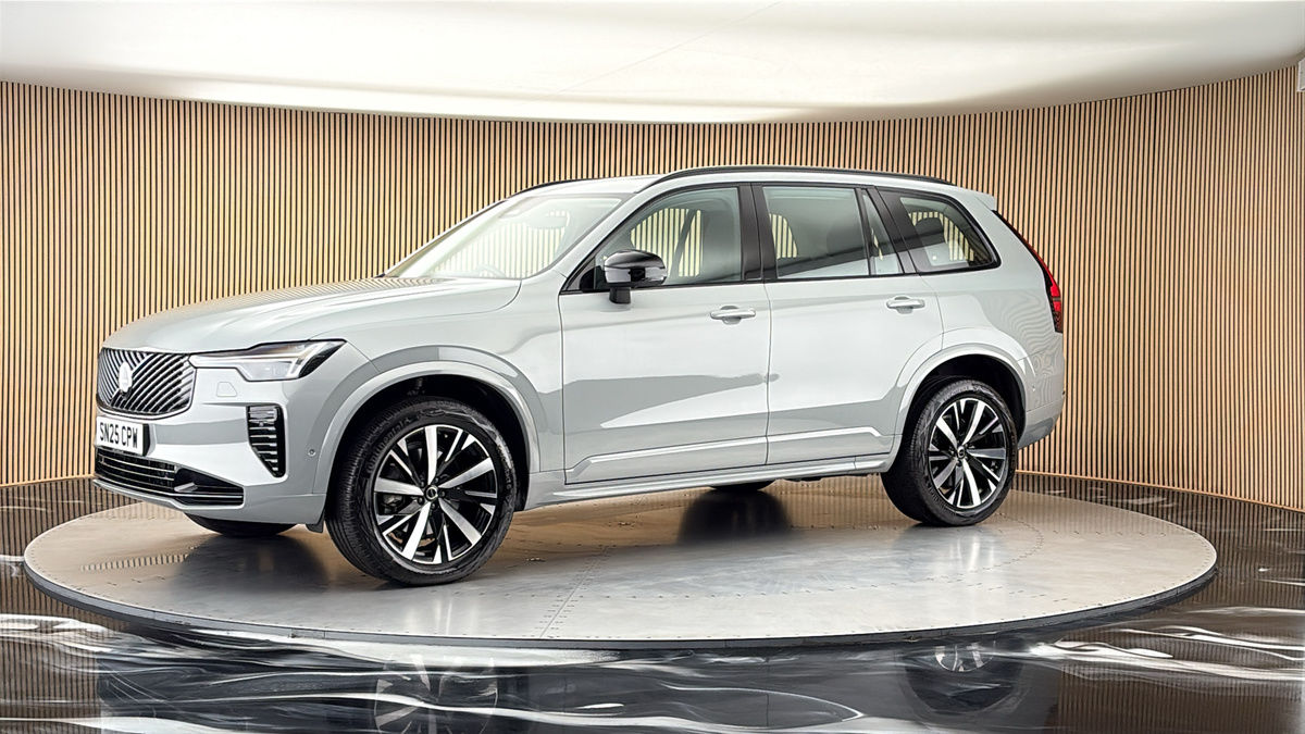 More views of Volvo XC90