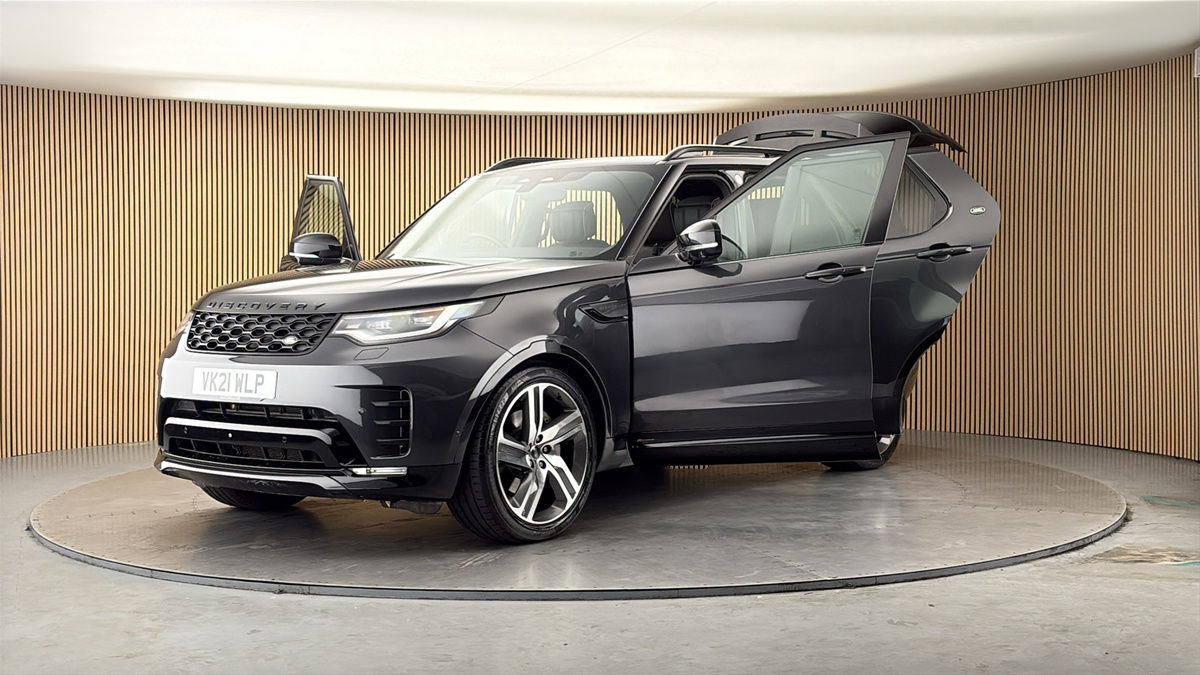 More views of Land Rover Discovery