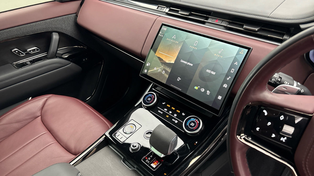 Land Rover Range Rover Sport Image 18