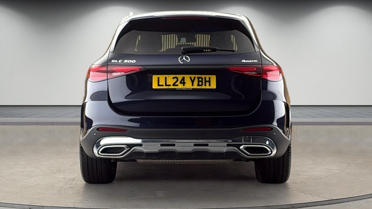 Mercedes-Benz GLC Image 4