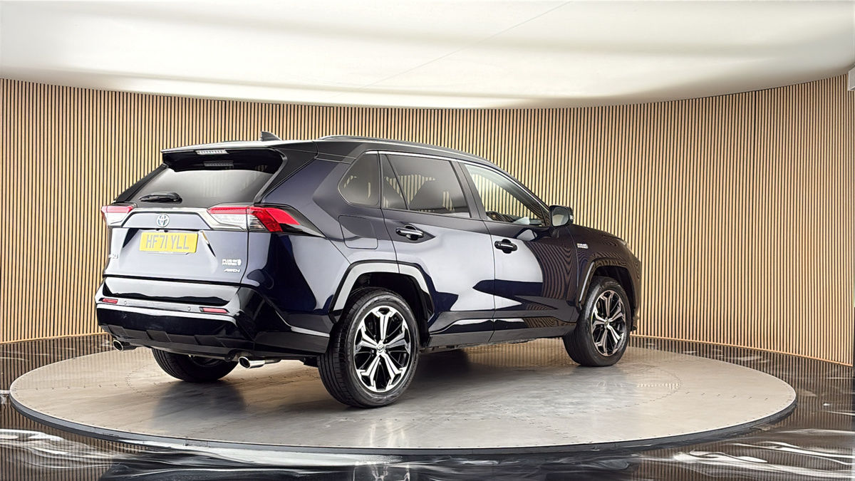Toyota RAV4 Image 21