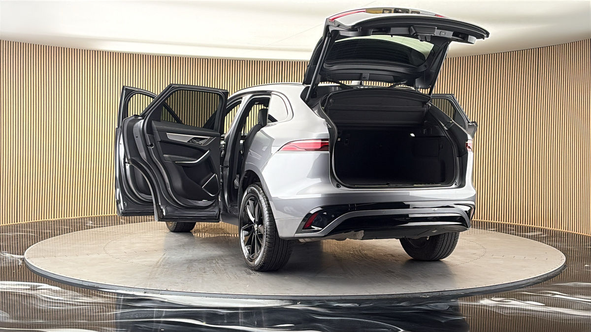 More views of Jaguar F-PACE