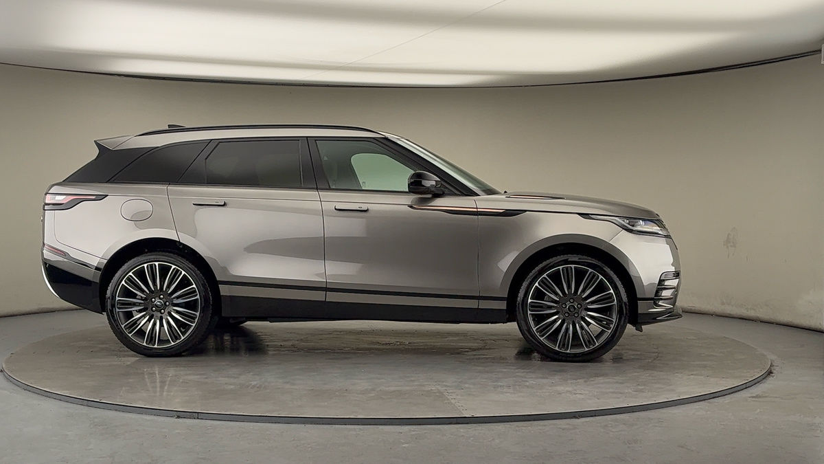 More views of Land Rover Range Rover Velar