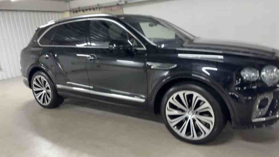 More views of Bentley Bentayga