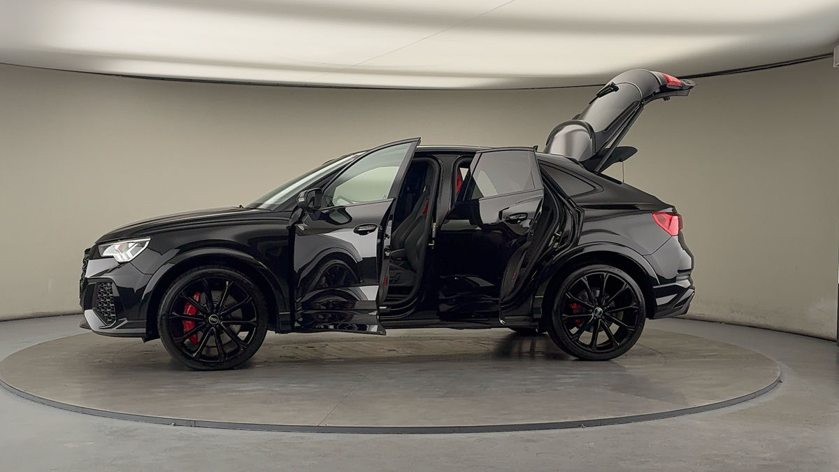 More views of Audi RS Q3