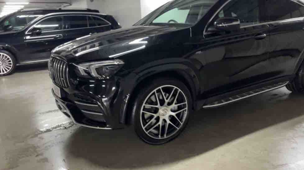 More views of Mercedes-Benz GLE