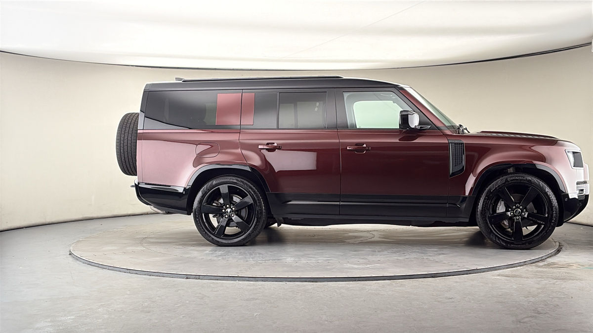 More views of Land Rover Defender 130