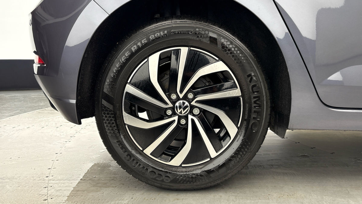 Volkswagen Polo Image 10