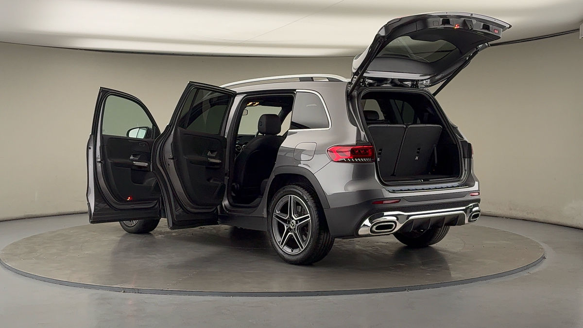 More views of Mercedes-Benz GLB