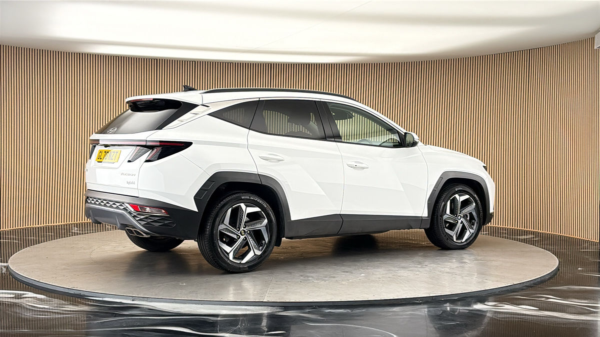 More views of Hyundai TUCSON