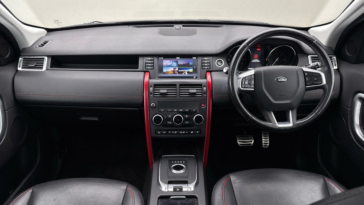 Land Rover Discovery Sport Image 12