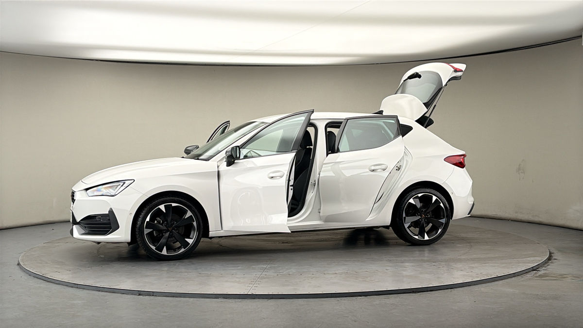 More views of CUPRA Leon