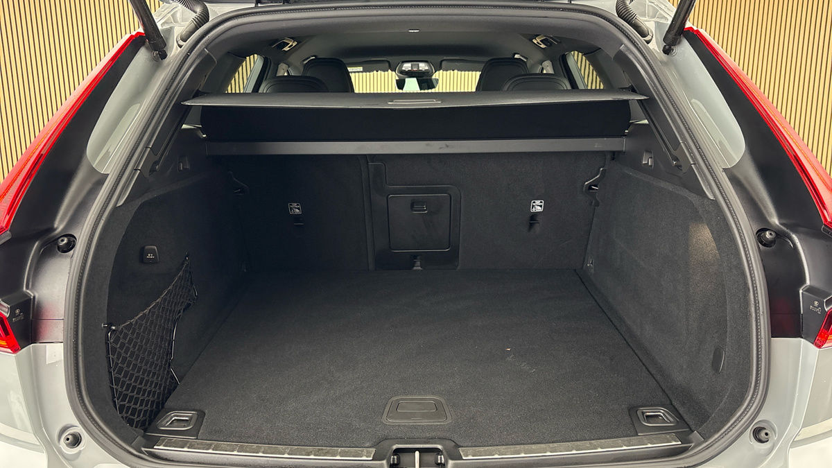 Volvo XC60 Image 11