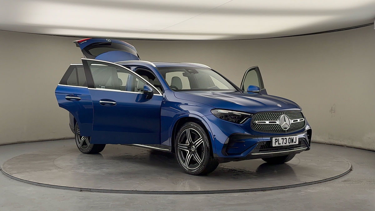 More views of Mercedes-Benz GLC