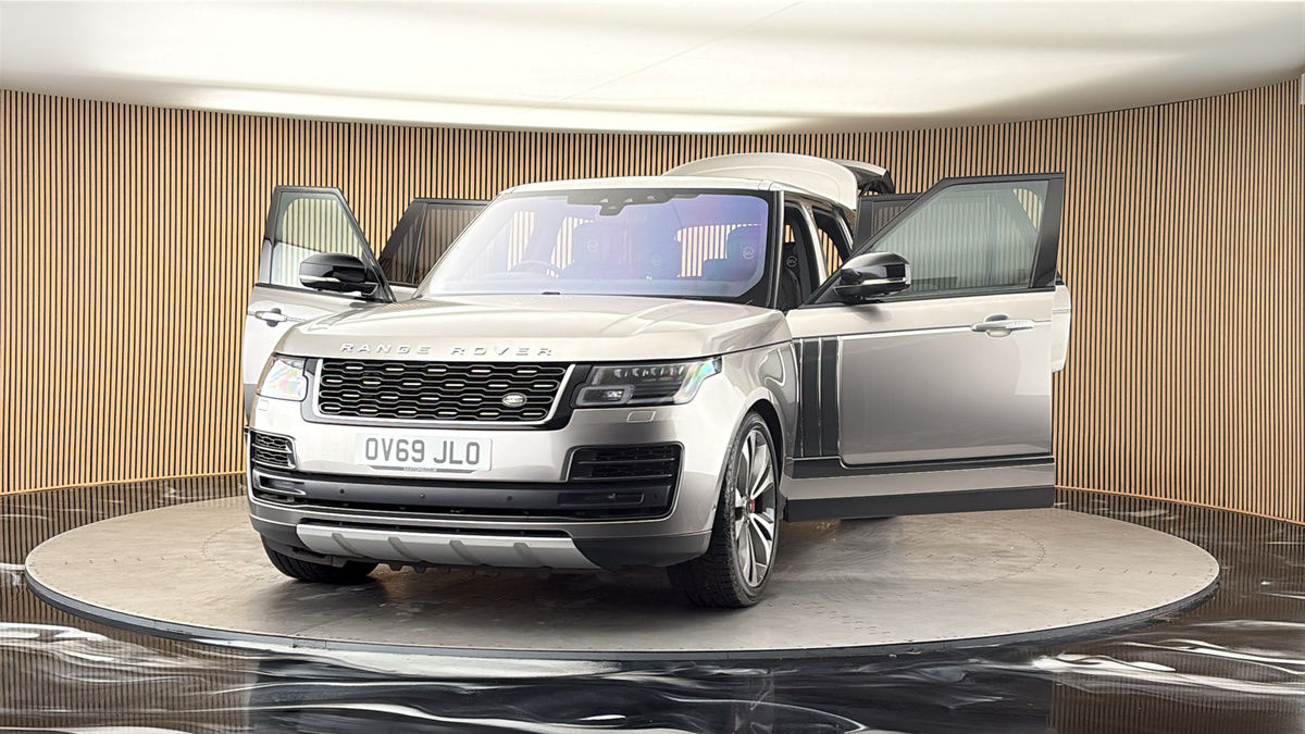 More views of Land Rover Range Rover