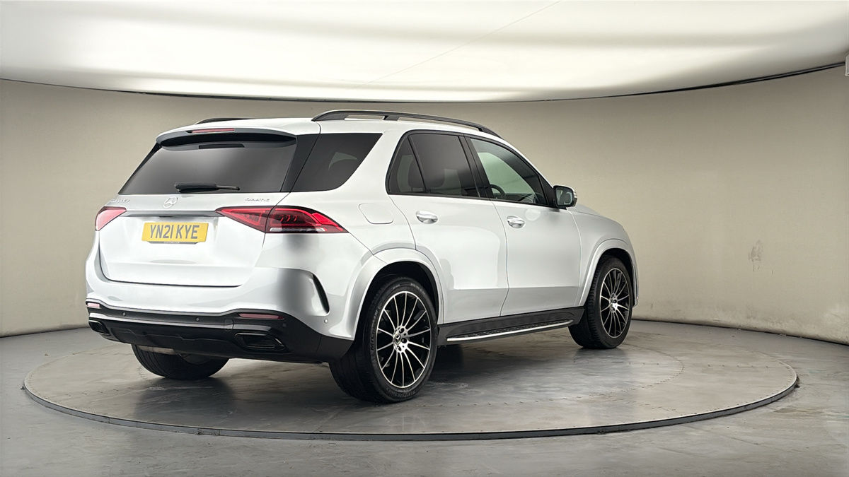 More views of Mercedes-Benz GLE