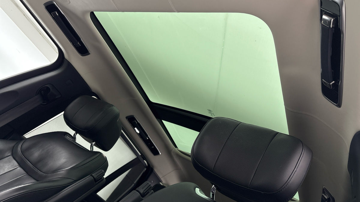 Land Rover Range Rover Image 6