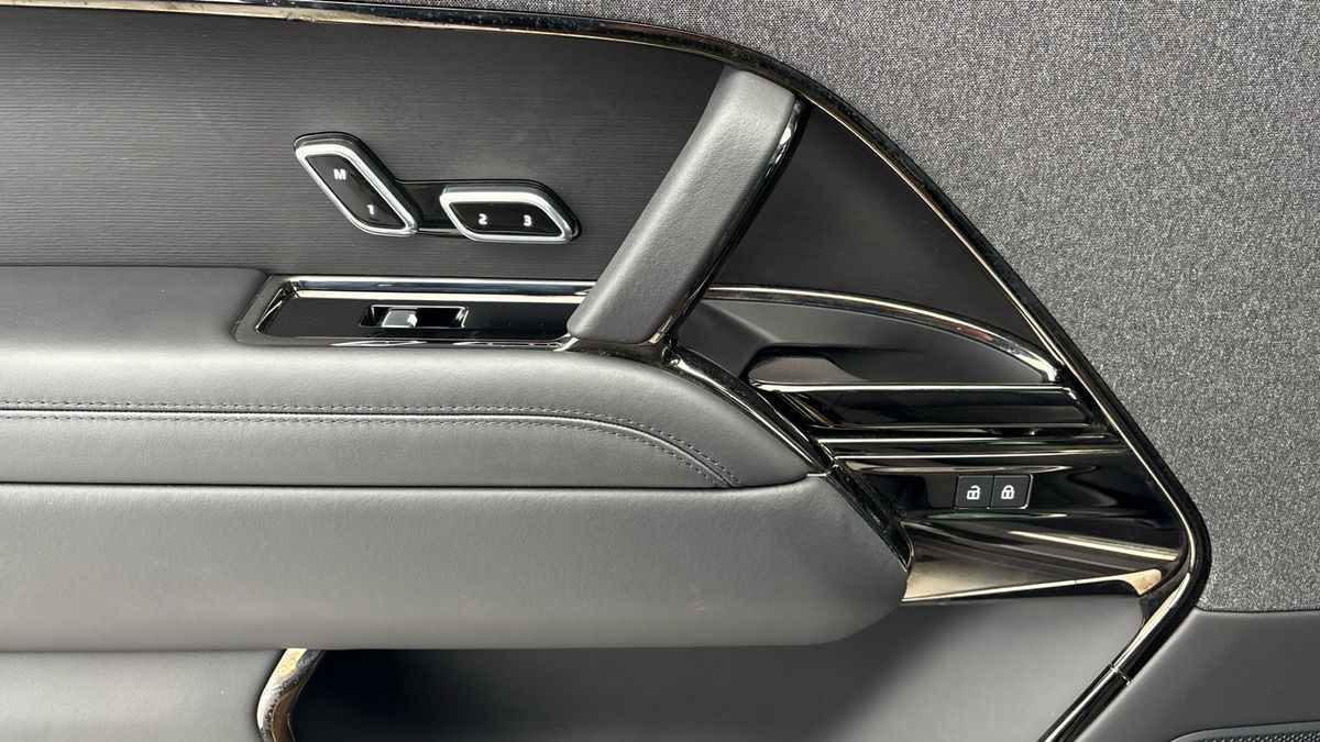 Land Rover Range Rover Sport Image 19