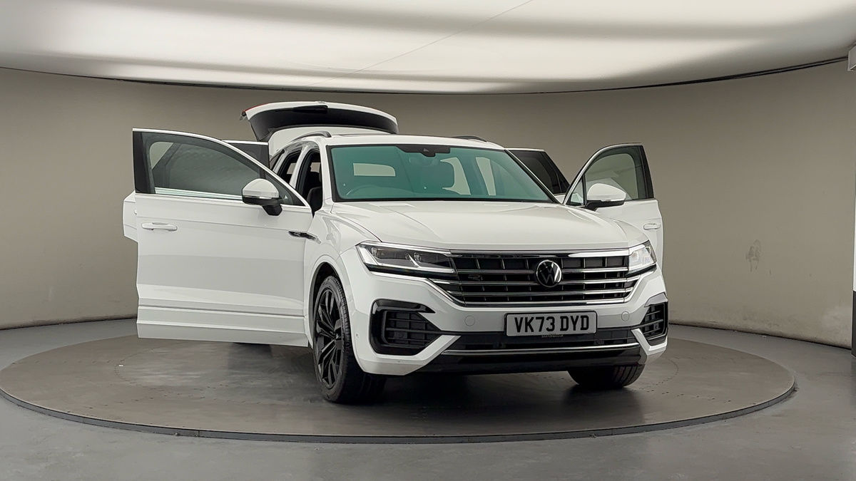 More views of Volkswagen Touareg