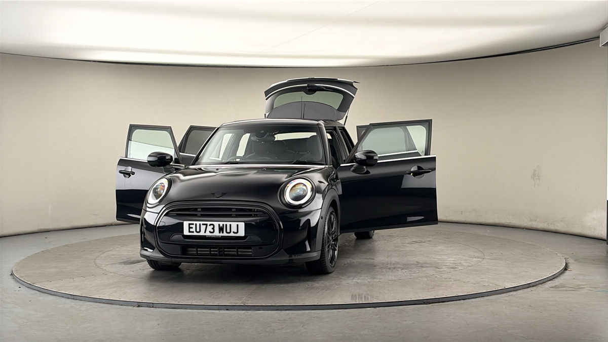 More views of MINI Hatch