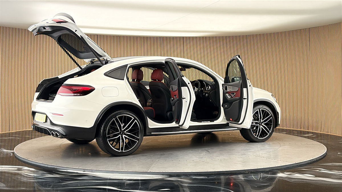 More views of Mercedes-Benz GLC