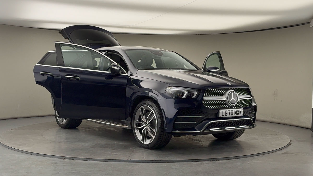 More views of Mercedes-Benz GLE