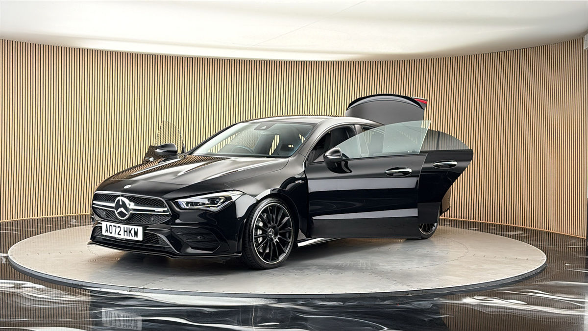 Mercedes-Benz CLA Image 22