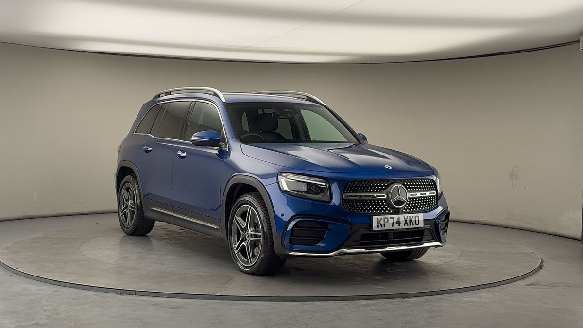 Mercedes-Benz GLB Sticky Header Image