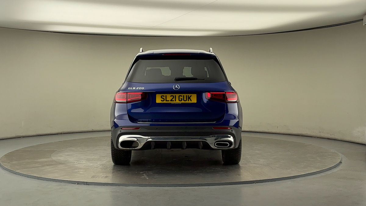 Mercedes-Benz GLB Image 4
