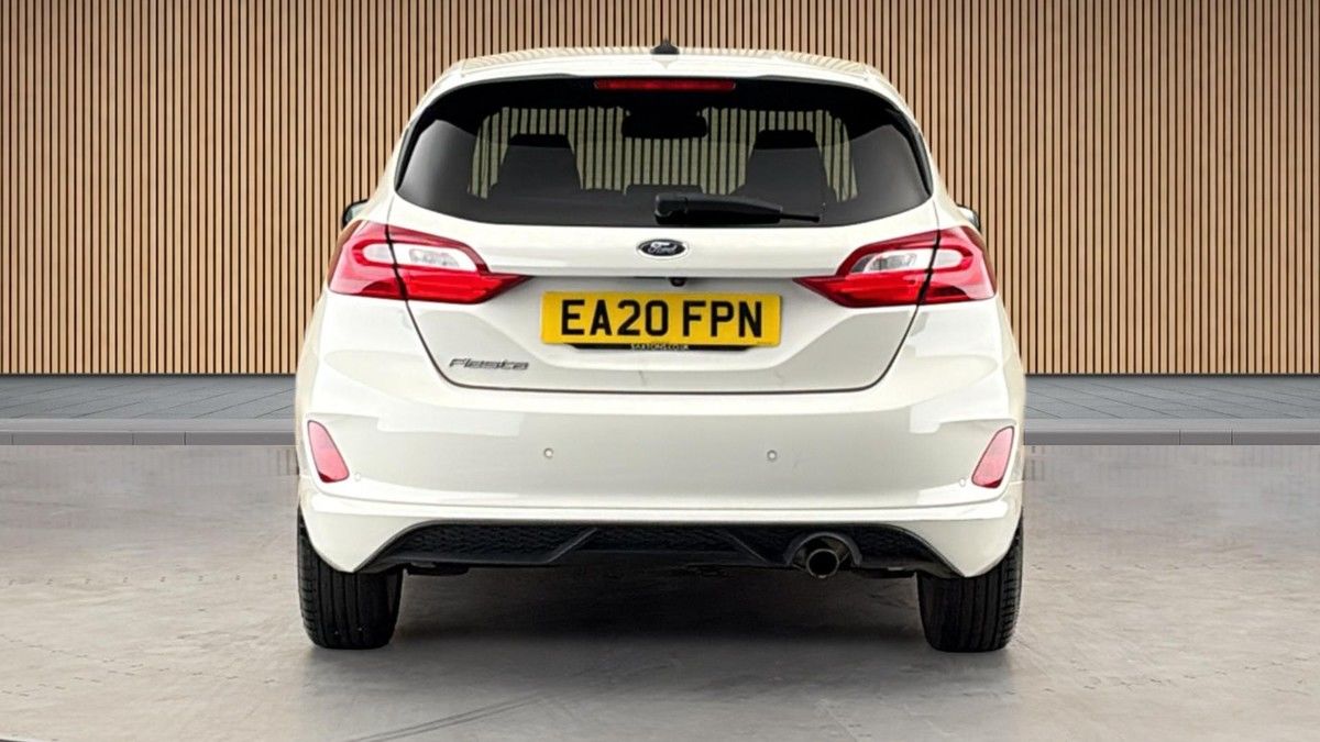Ford Fiesta Image 4