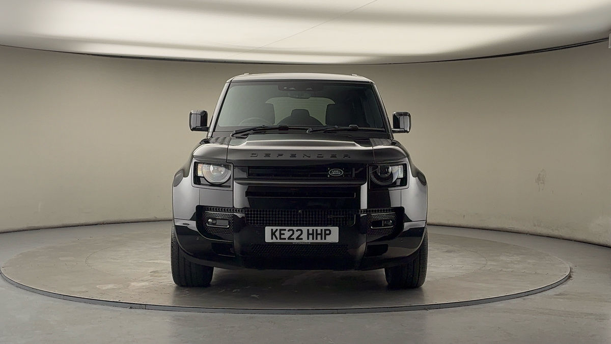 Land Rover Defender 110 Image 3