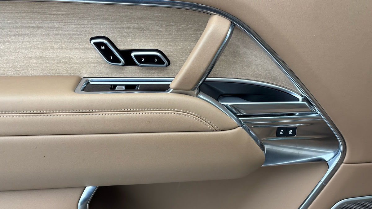 Land Rover Range Rover Image 19