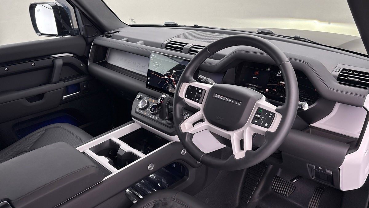 Land Rover Defender 90 Image 5