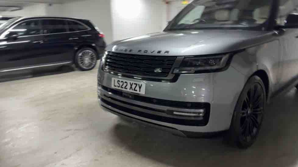 More views of Land Rover Range Rover