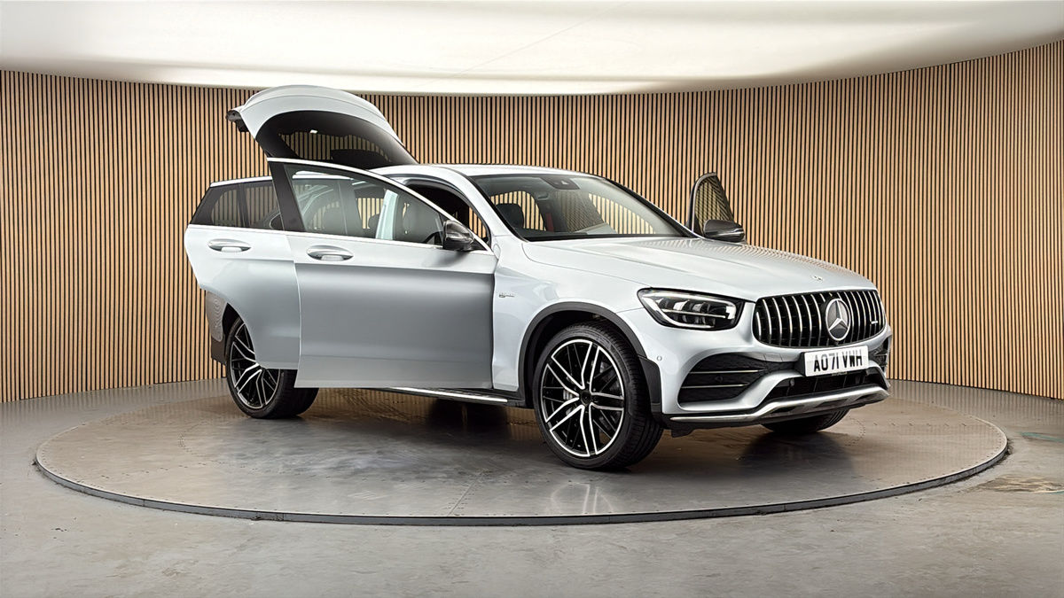 More views of Mercedes-Benz GLC