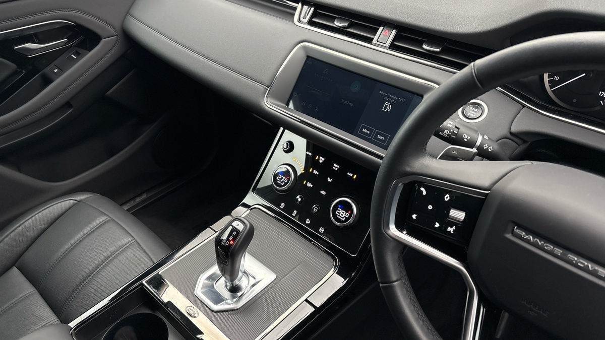 Land Rover Range Rover Evoque Image 18