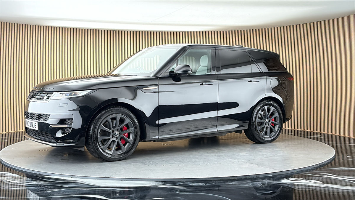 More views of Land Rover Range Rover Sport
