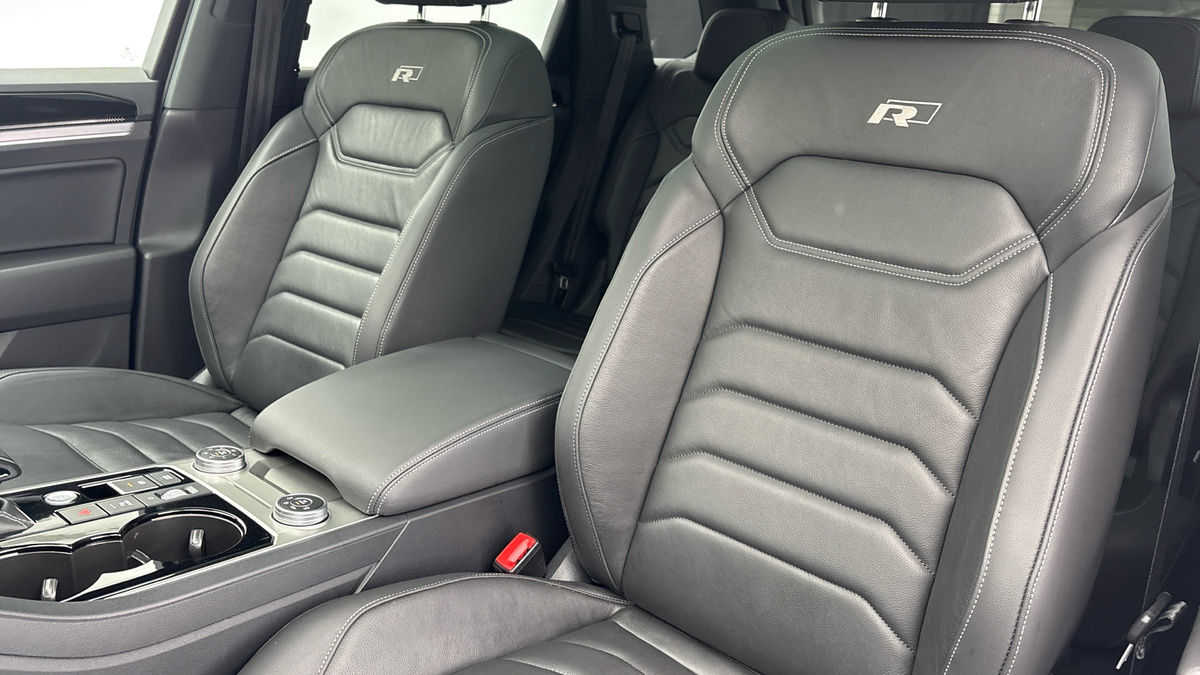 Volkswagen Touareg Image 7