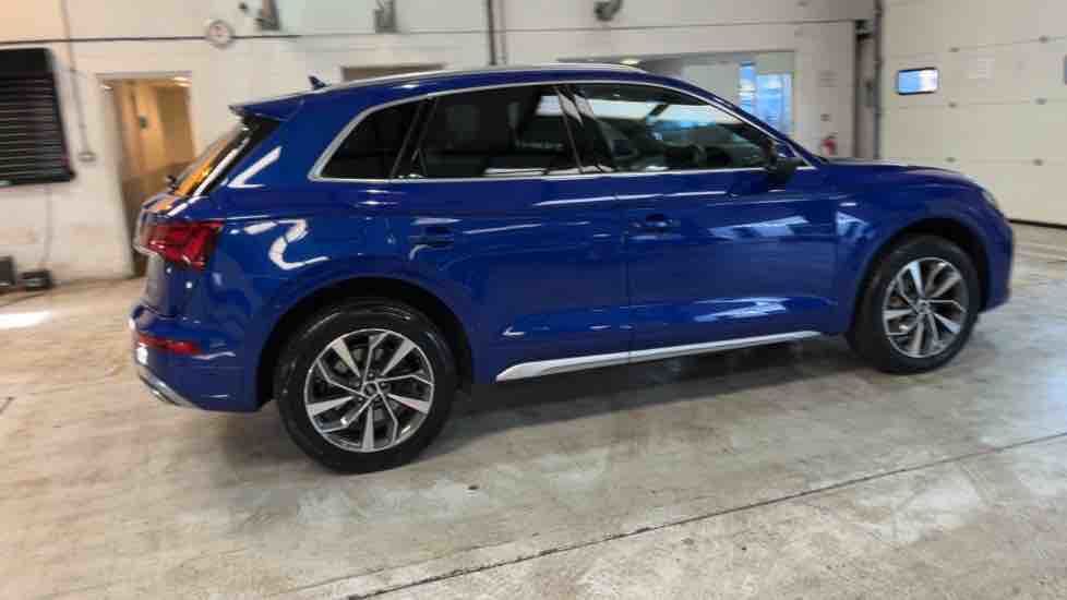 More views of Audi Q5