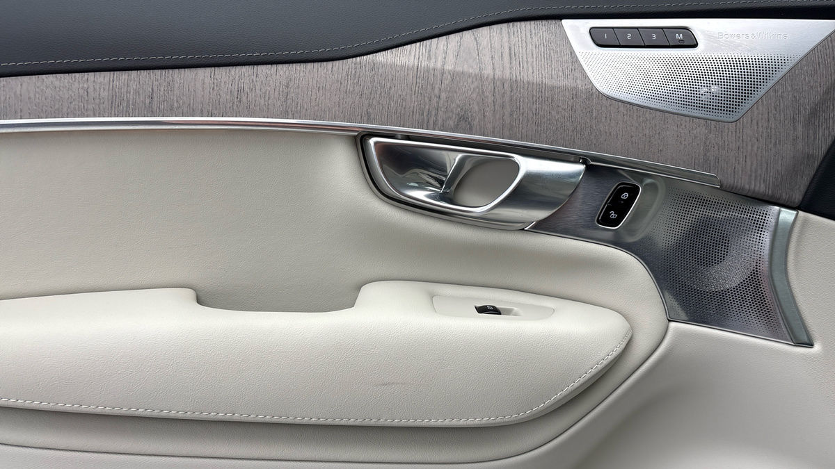 Volvo XC90 Image 19
