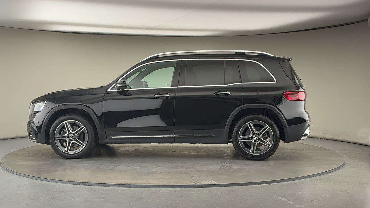 More views of Mercedes-Benz GLB